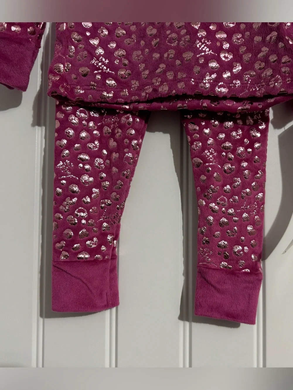 Cute Betsey Johnson toddler size 4T pink metallic pajama set shirt pants new